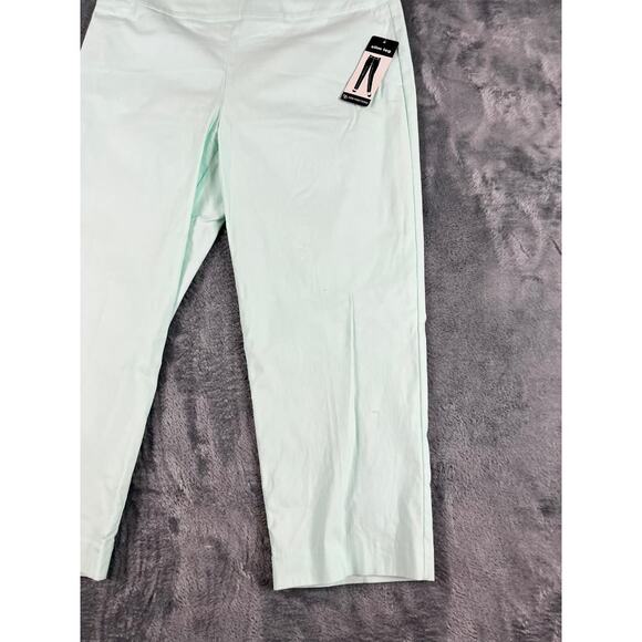 New Directions women’s size 12 mint green cropped pants NWT flaw - Picture 6 of 10